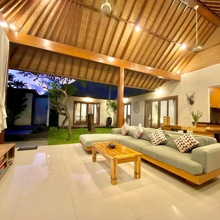 Nil Villa Seminyak Kültér fotó